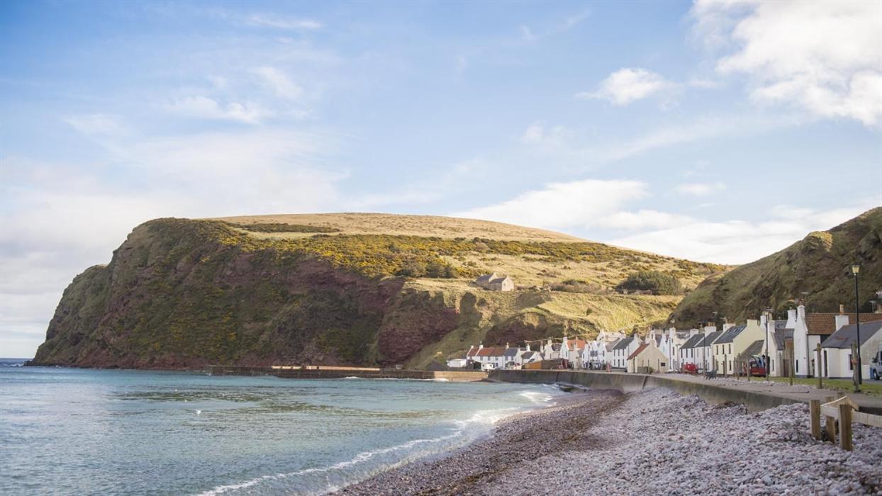 The Wee House Villa Pennan Exterior photo